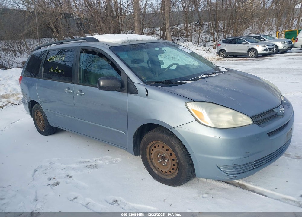 2004 TOYOTA SIENNA LE VIN: 5TDZA23C24S003538