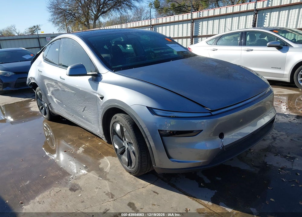 2026 TESLA MODEL Y LONG RANGE DUAL MOTOR ALL-WHEEL DRIVE/LONG RANGE LAUNCH SERIES VIN: 7SAYGDEE4TA396725