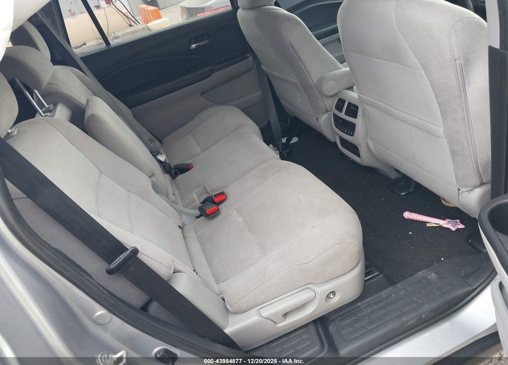 2020 HONDA PILOT 2WD EX VIN: 5FNYF5H33LB021086