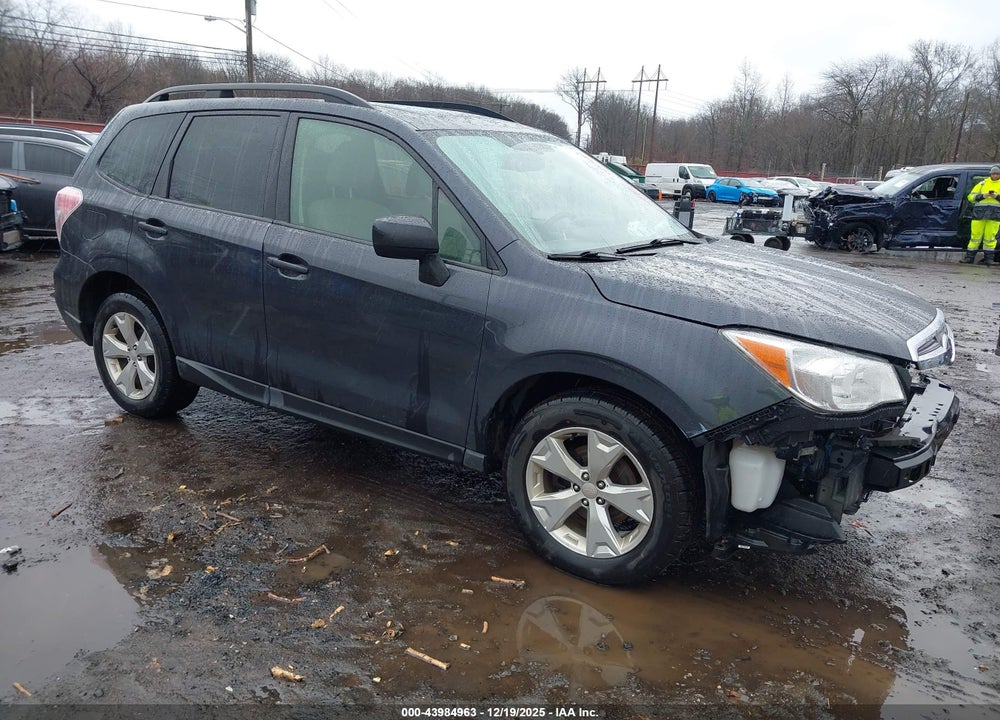 2015 SUBARU FORESTER 2.5I PREMIUM VIN: JF2SJADC5FH560057