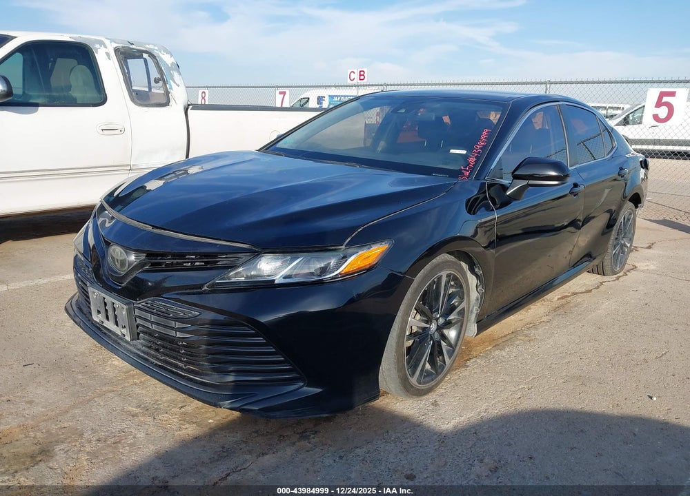 2019 TOYOTA CAMRY LE VIN: 4T1B11HK5KU243070