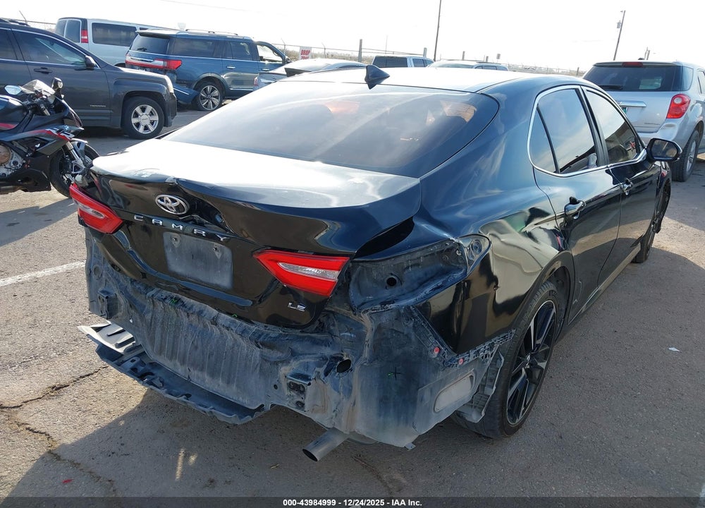 2019 TOYOTA CAMRY LE VIN: 4T1B11HK5KU243070