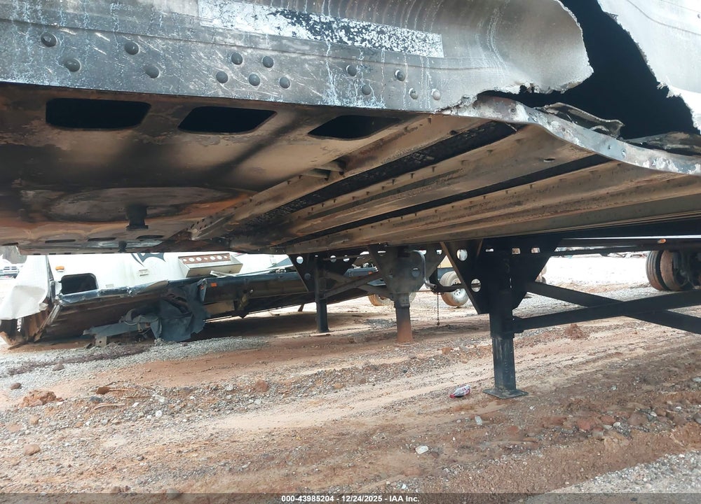 2024 UTILITY TRAILER MFG UNKNOWN VIN: 1UYVS2532R3090618