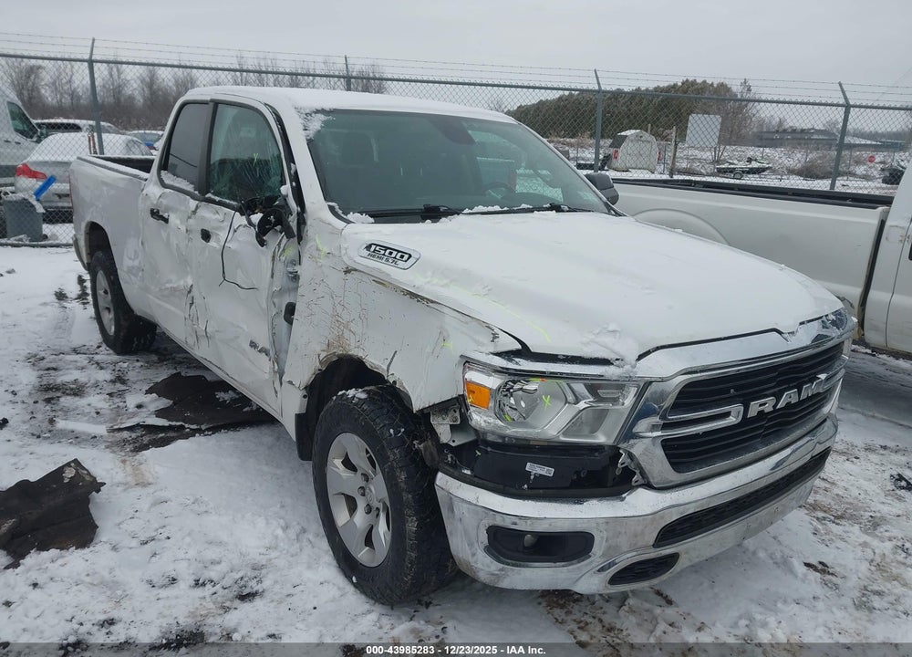 2019 RAM 1500 BIG HORN/LONE STAR  4X4 6'4 BOX VIN: 1C6SRFBT1KN833358