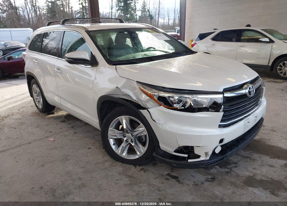 2015 TOYOTA HIGHLANDER LIMITED V6 VIN: 5TDDKRFH4FS095598