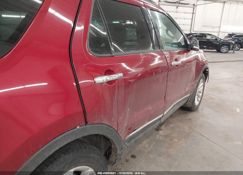 2014 FORD EXPLORER XLT VIN: 1FM5K8D82EGA90213