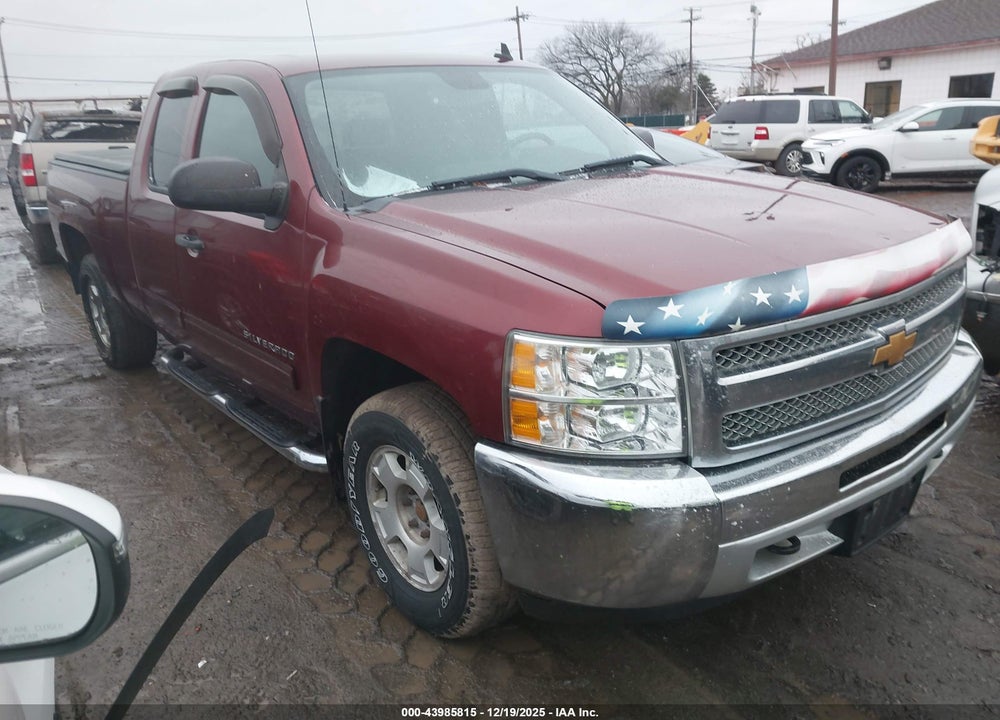 2013 CHEVROLET SILVERADO 1500 LT VIN: 1GCRKSE79DZ302259