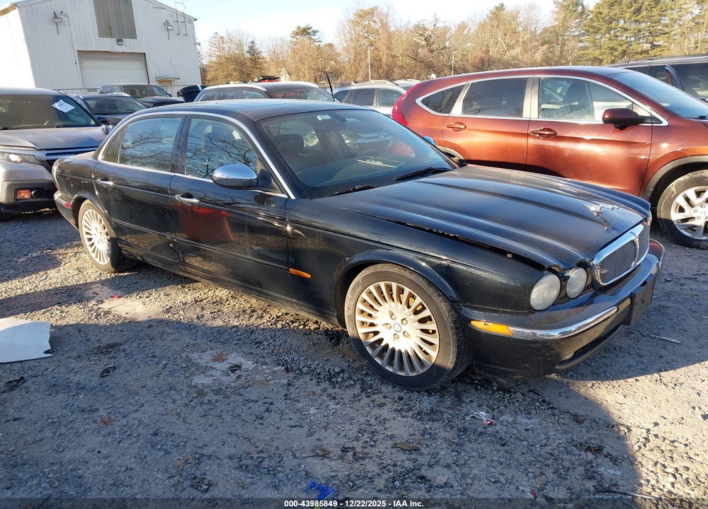 2005 JAGUAR XJ VANDEN PLAS VIN: SAJWA82C85SG43869