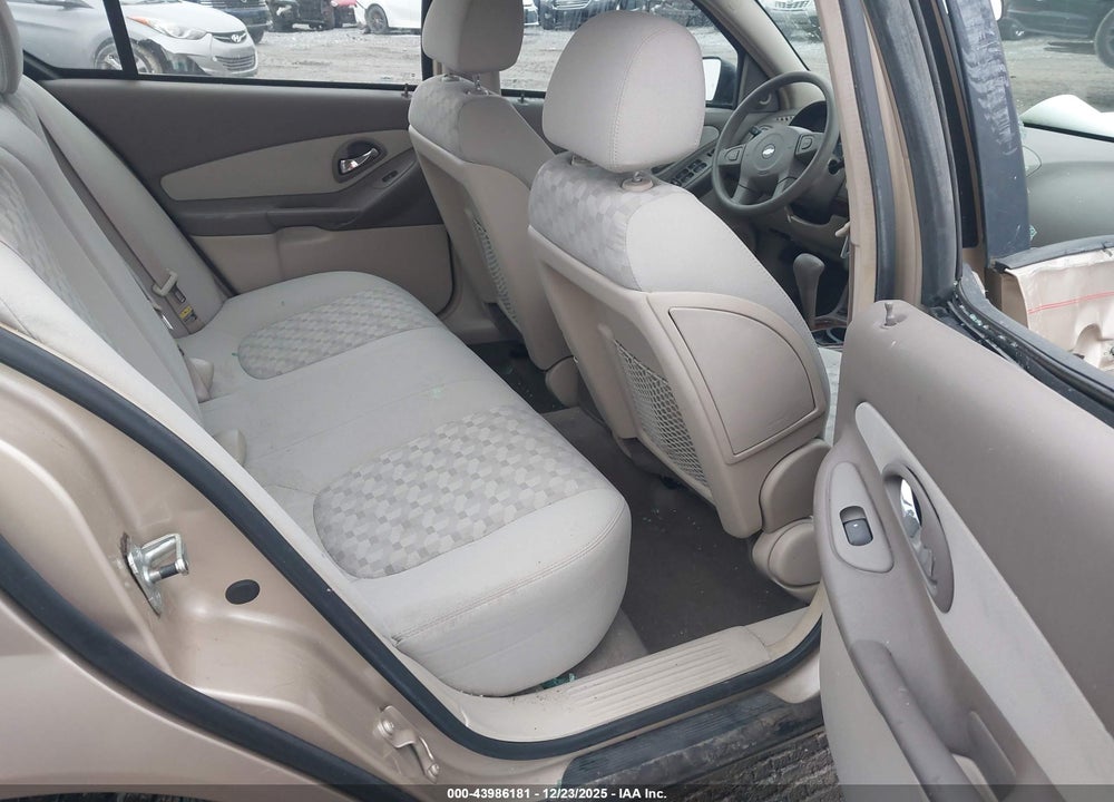 2005 CHEVROLET MALIBU LS VIN: 1G1ZT54885F220270