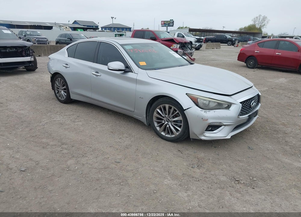 2018 INFINITI Q50 3.0T LUXE VIN: JN1EV7AP9JM362711
