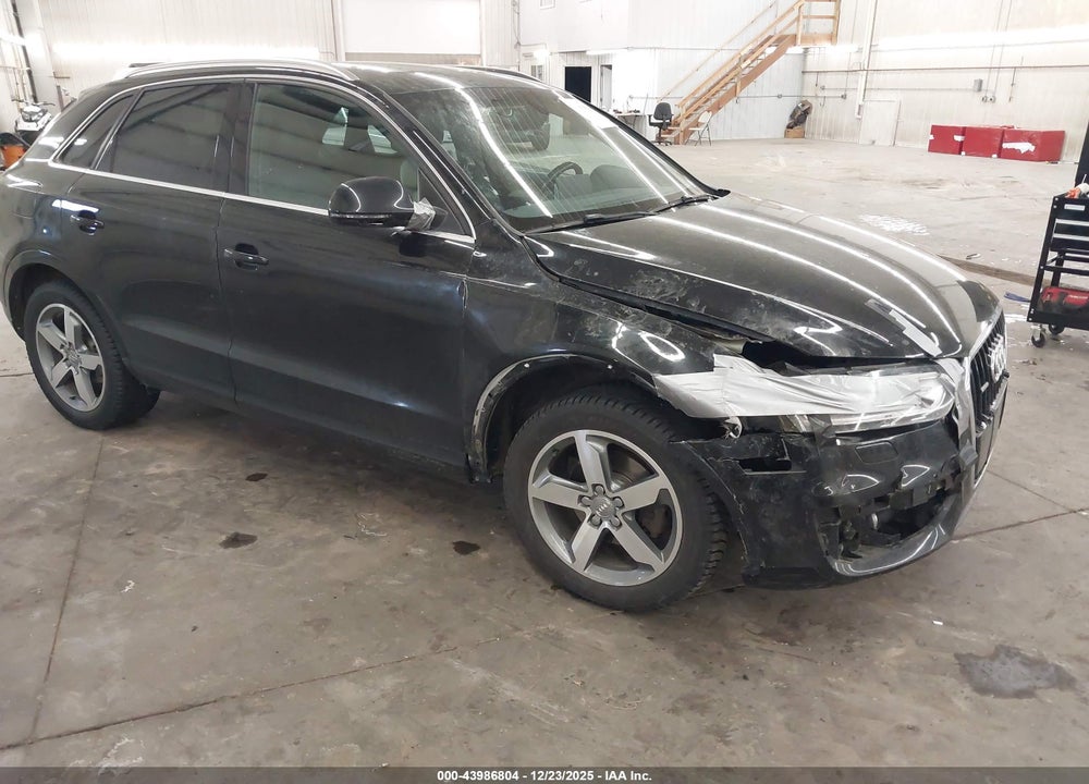 2015 AUDI Q3 2.0T PREMIUM PLUS VIN: WA1EFCFS2FR012132