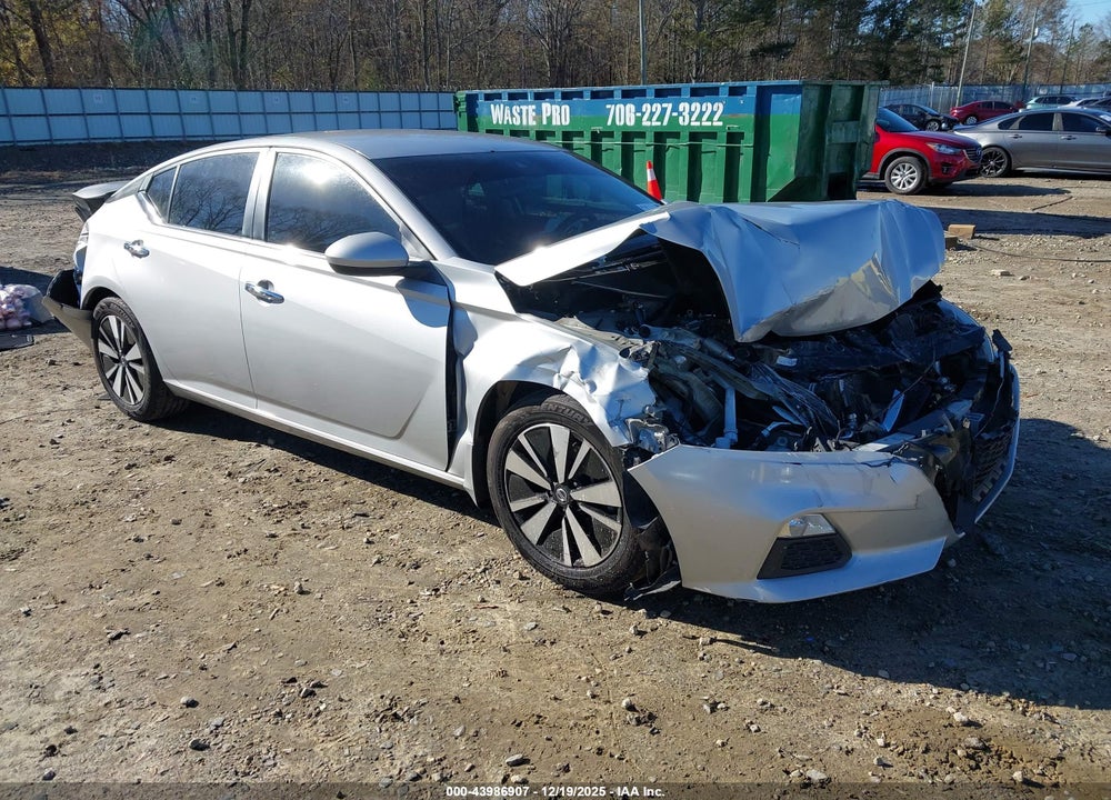 2022 NISSAN ALTIMA SV FWD VIN: 1N4BL4DV3NN416007