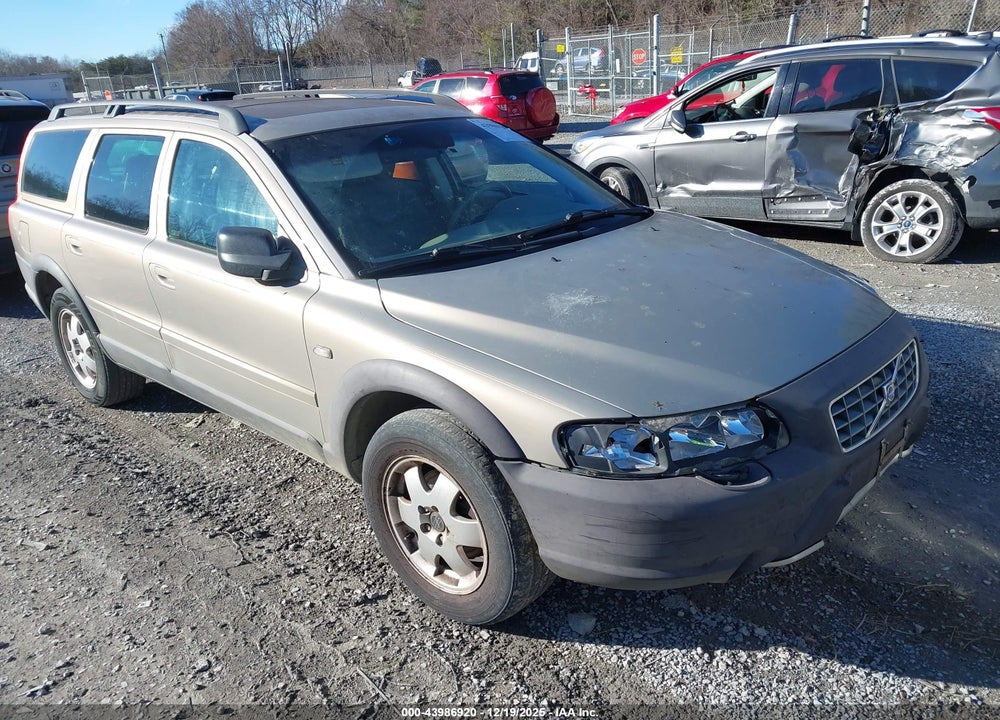 2003 VOLVO XC70 2.5T VIN: YV1SZ59H531096835