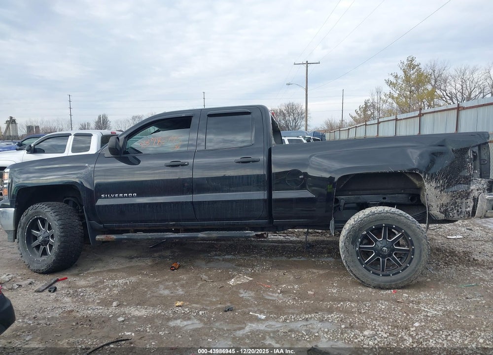 2014 CHEVROLET SILVERADO K1500 LT VIN: 1GCVKREC0EZ101999