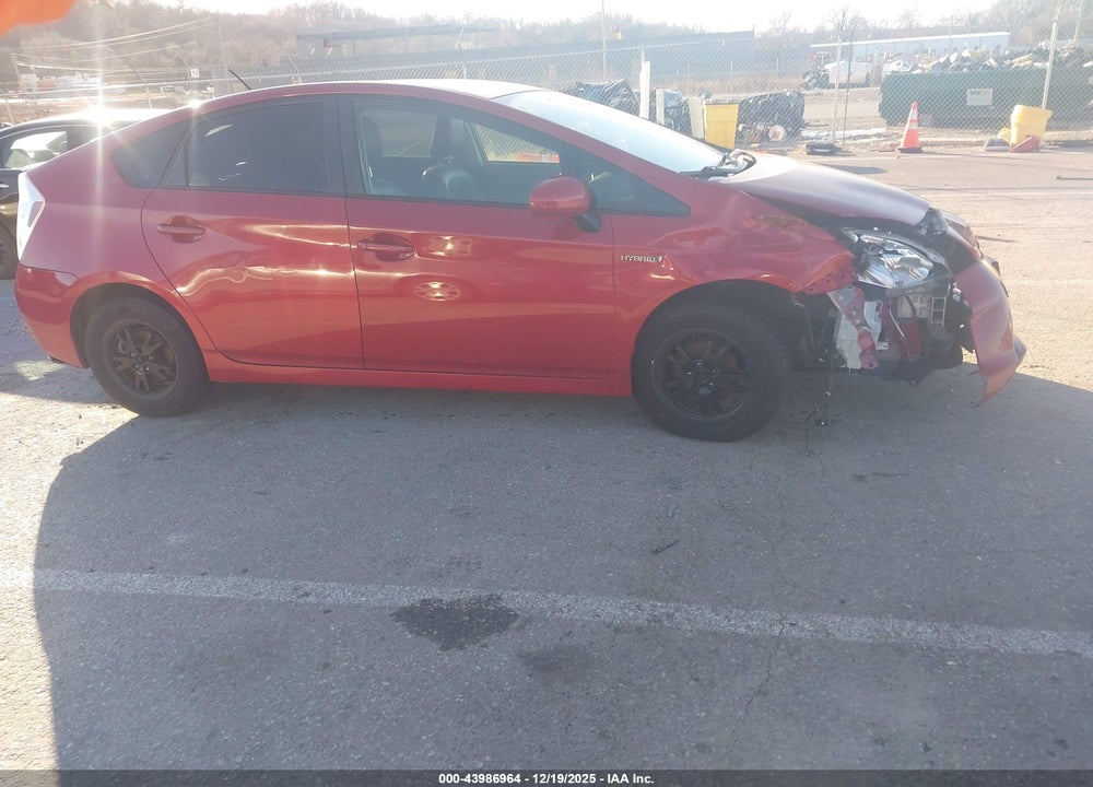 2015 TOYOTA PRIUS THREE VIN: JTDKN3DU8F1908434