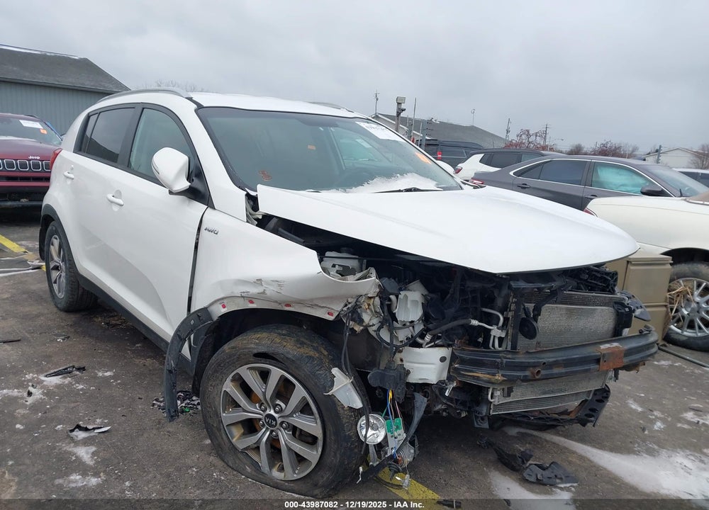 2015 KIA SPORTAGE LX VIN: KNDPBCAC1F7758755