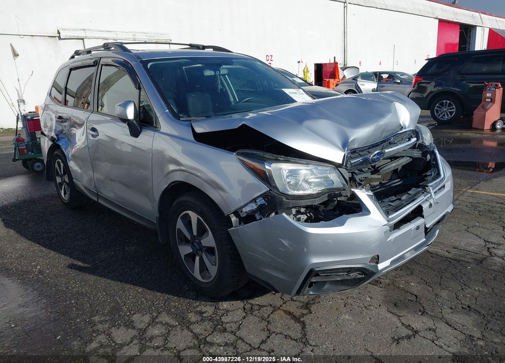 2017 SUBARU FORESTER 2.5I PREMIUM VIN: JF2SJAEC5HH456475