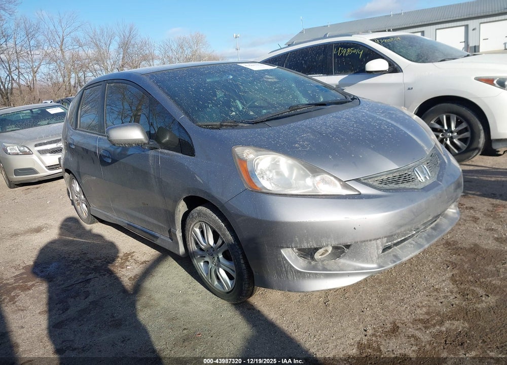 2010 HONDA FIT SPORT VIN: JHMGE8H49AC014676