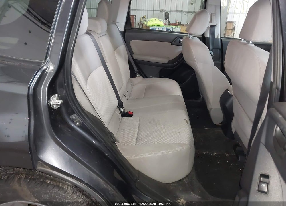 2016 SUBARU FORESTER 2.5I PREMIUM VIN: JF2SJADC6GH412260
