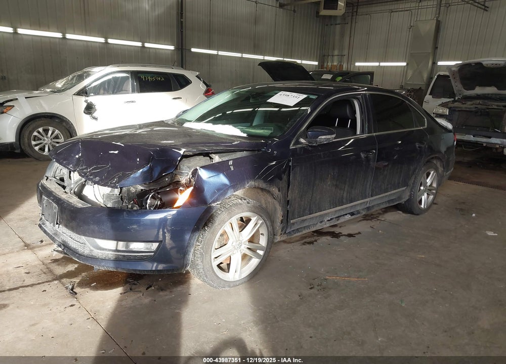2013 VOLKSWAGEN PASSAT 2.0L TDI SE VIN: 1VWBN7A39DC054099