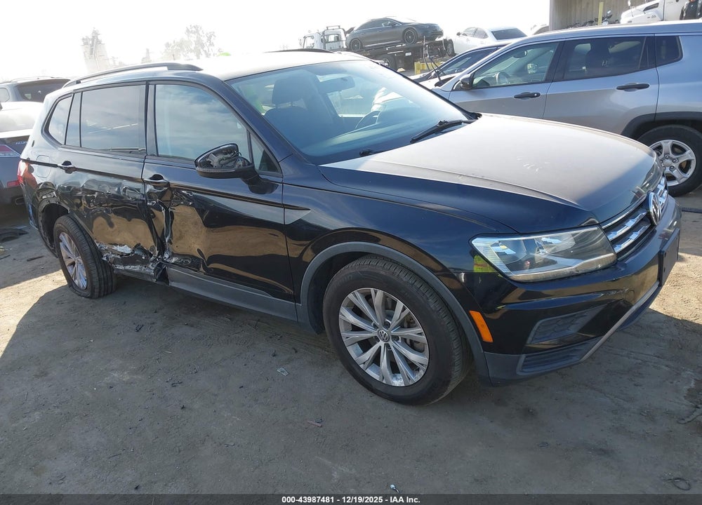 2018 VOLKSWAGEN TIGUAN 2.0T S VIN: 3VV1B7AX8JM059039