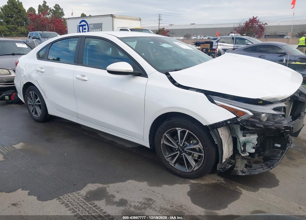 2023 KIA FORTE LXS VIN: 3KPF24AD7PE618110