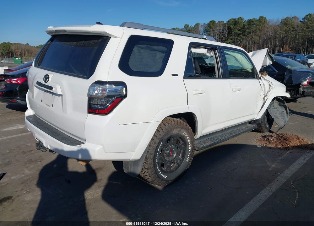 2018 TOYOTA 4RUNNER SR5 VIN: JTEZU5JR3J5177650