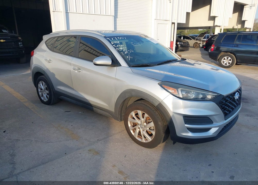 2019 HYUNDAI TUCSON VALUE VIN: KM8J33A49KU927004