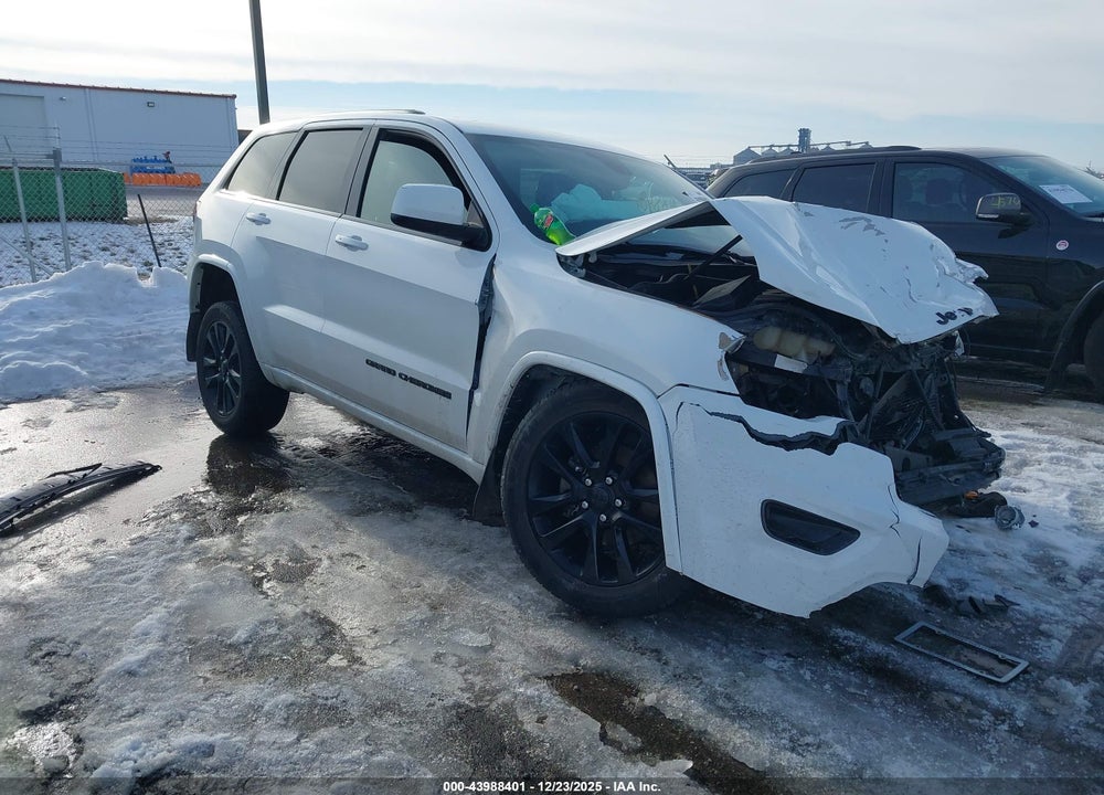 2017 JEEP GRAND CHEROKEE ALTITUDE 4X4 VIN: 1C4RJFAG6HC904075