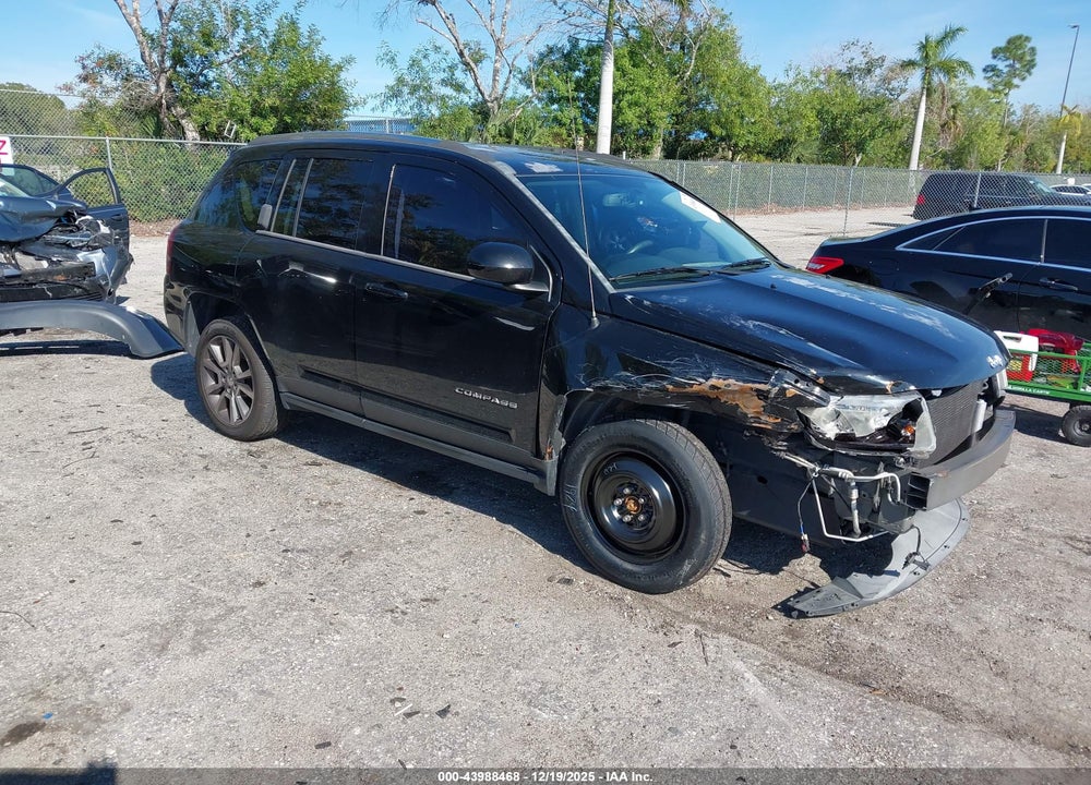 2014 JEEP COMPASS LIMITED VIN: 1C4NJCCB7ED659811
