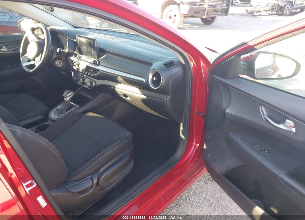 2021 KIA FORTE LXS VIN: 3KPF24AD6ME312978