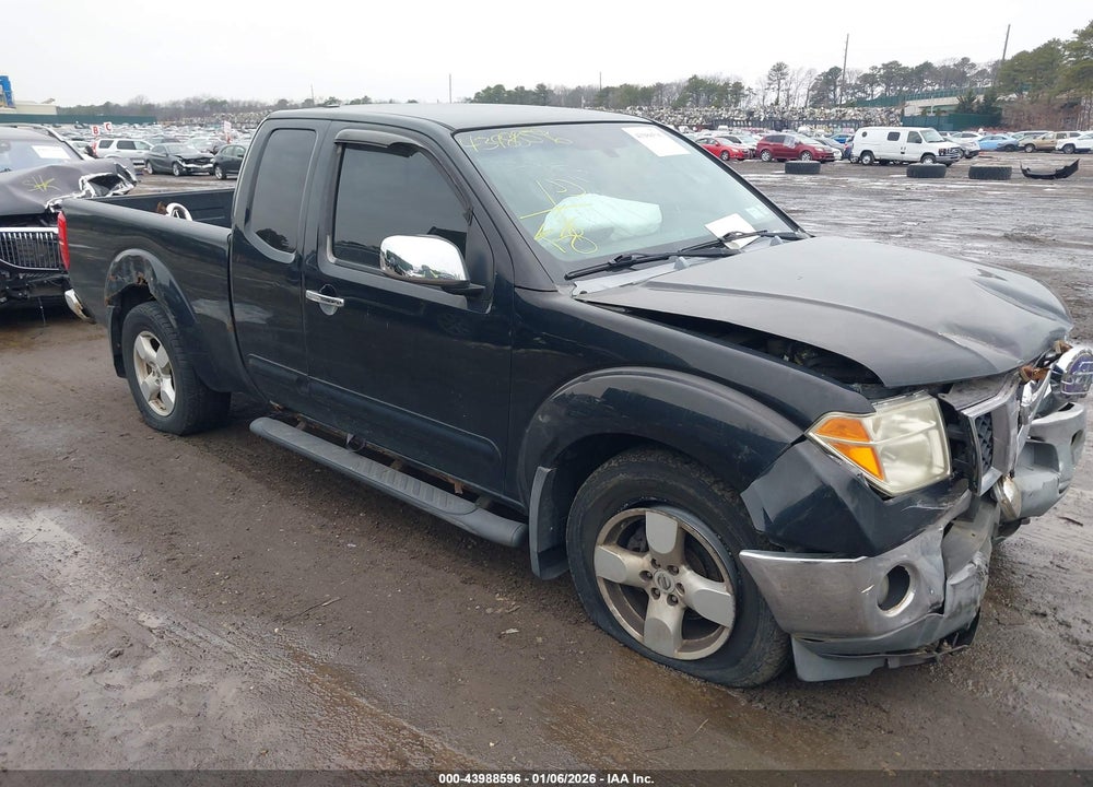 2005 NISSAN FRONTIER LE VIN: 1N6AD06W75C449425