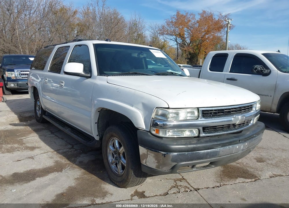 2005 CHEVROLET SUBURBAN 1500 LT VIN: 3GNEC16Z45G114683