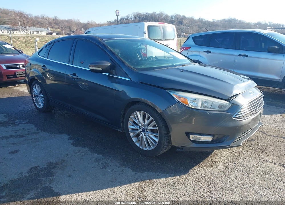 2017 TITA FORD FOCUS NIUM VIN: 1FADP3J2XHL260517