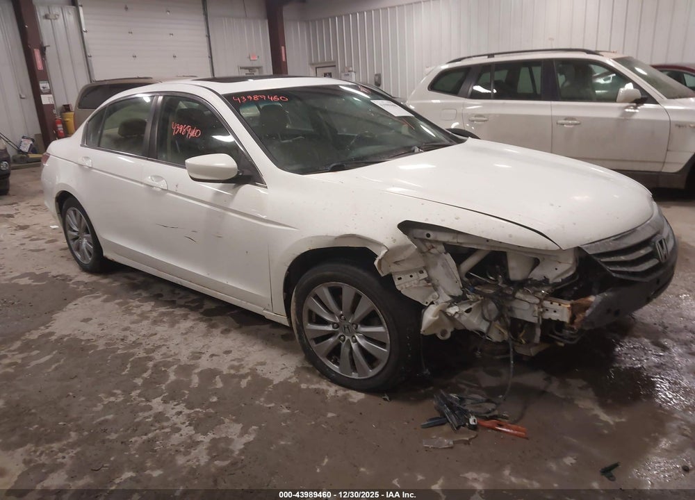 2012 HONDA ACCORD 2.4 EX-L VIN: 1HGCP2F80CA187841
