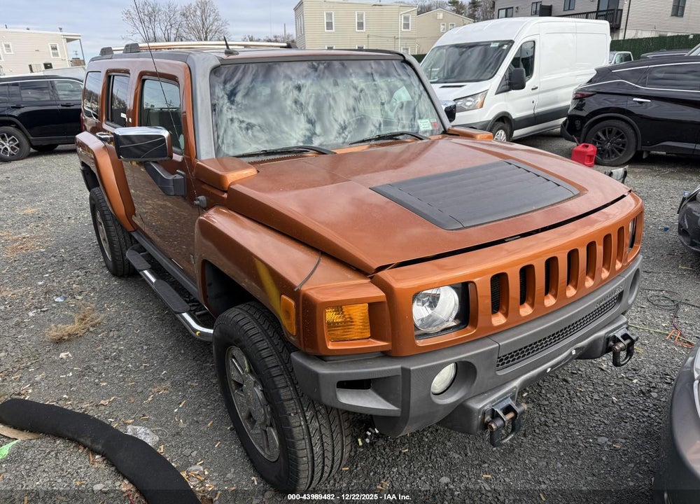 2007 HUMMER H3 SUV VIN: 5GTDN13E478138175