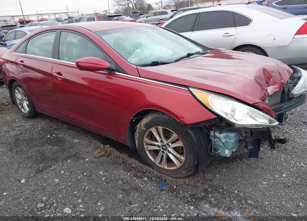 2013 HYUNDAI SONATA GLS VIN: 5NPEB4AC7DH609918