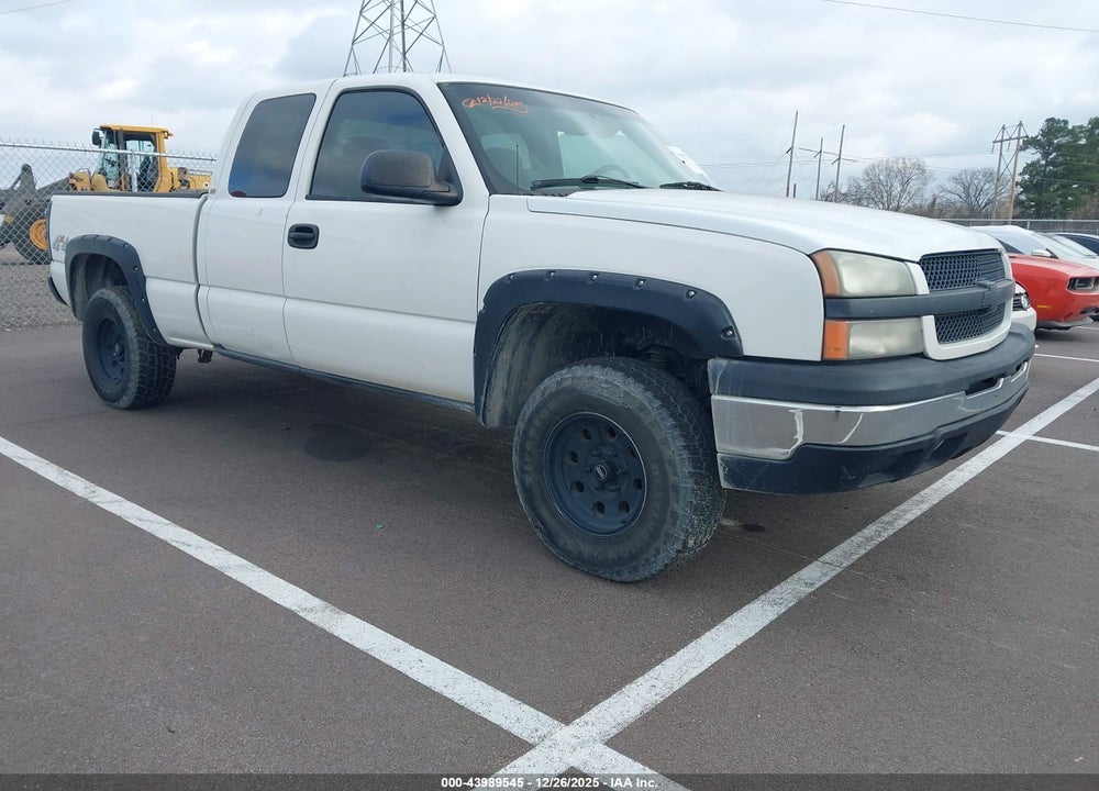 2004 CHEVROLET SILVERADO 1500 LS VIN: 2GCEK19T941225708