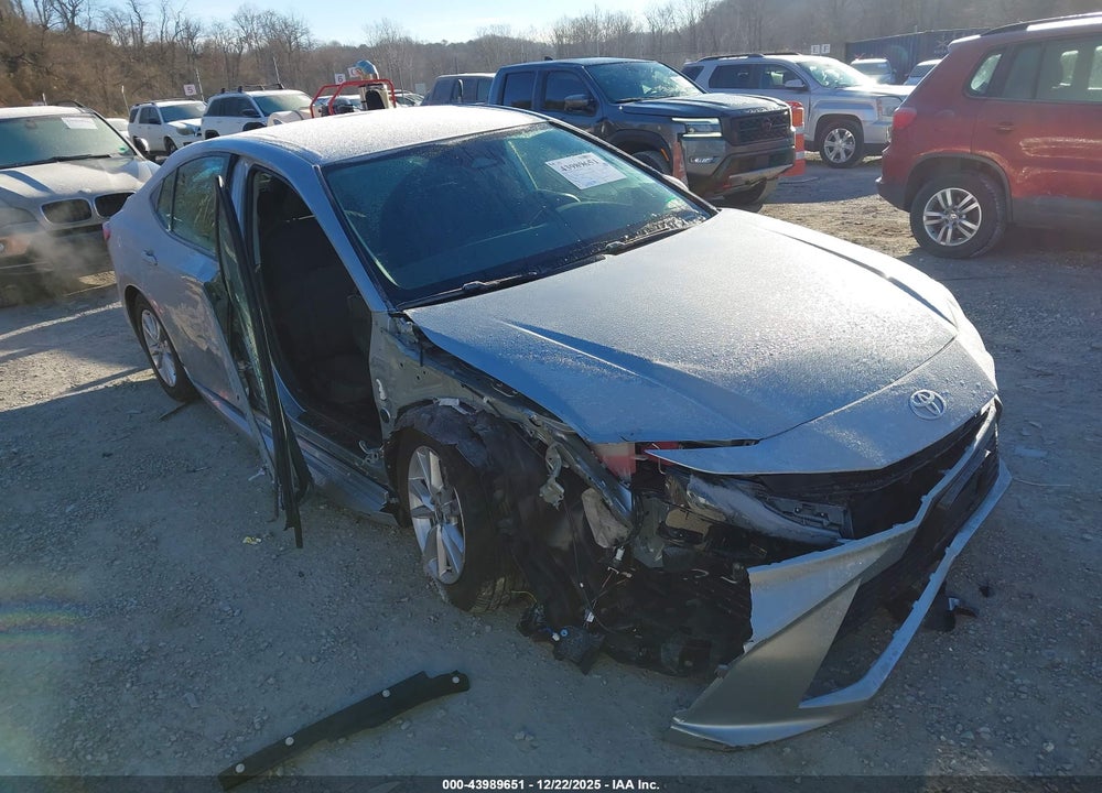 2025 TOYOTA CAMRY LE VIN: 4T1DAACK9SU098521