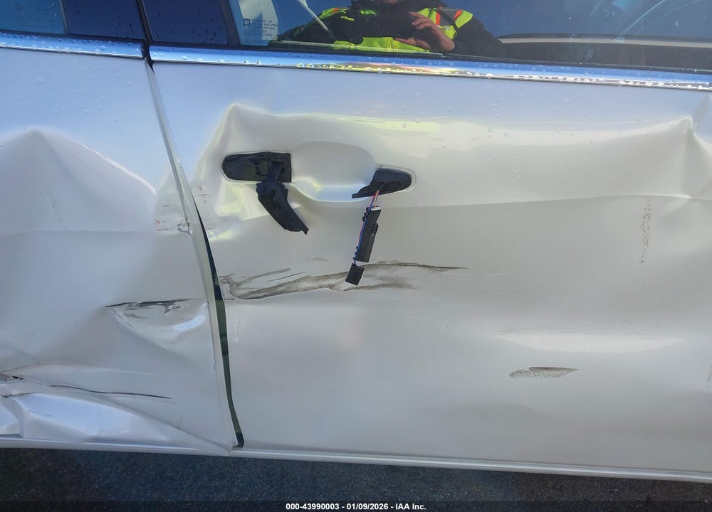 2017 CHEVROLET MALIBU 1LT VIN: 1G1ZE5ST5HF207384