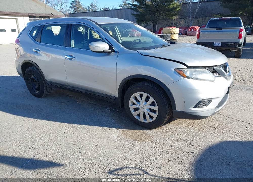 2015 NISSAN ROGUE S VIN: 5N1AT2MV9FC757074