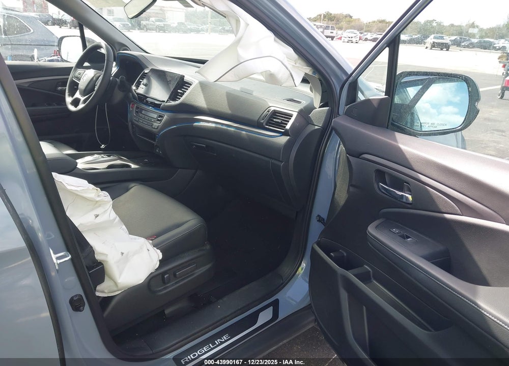 2025 HONDA RIDGELINE RTL VIN: 5FPYK3F52SB029979