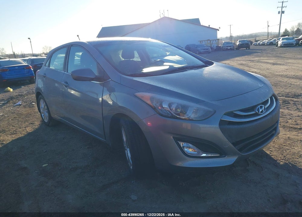 2014 HYUNDAI ELANTRA GT VIN: KMHD35LH0EU198243
