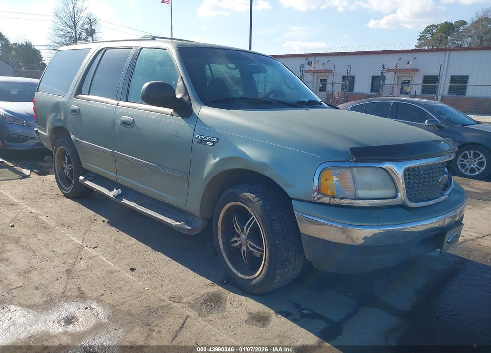 2001 FORD EXPEDITION XLT VIN: 1FMRU15W01LA62038