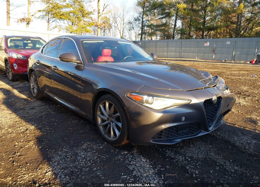2017 ALFA ROMEO GIULIA AWD VIN: ZARFAEDN8H7531854