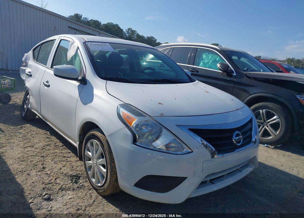 2018 NISSAN VERSA 1.6 S+ VIN: 3N1CN7AP5JL888416