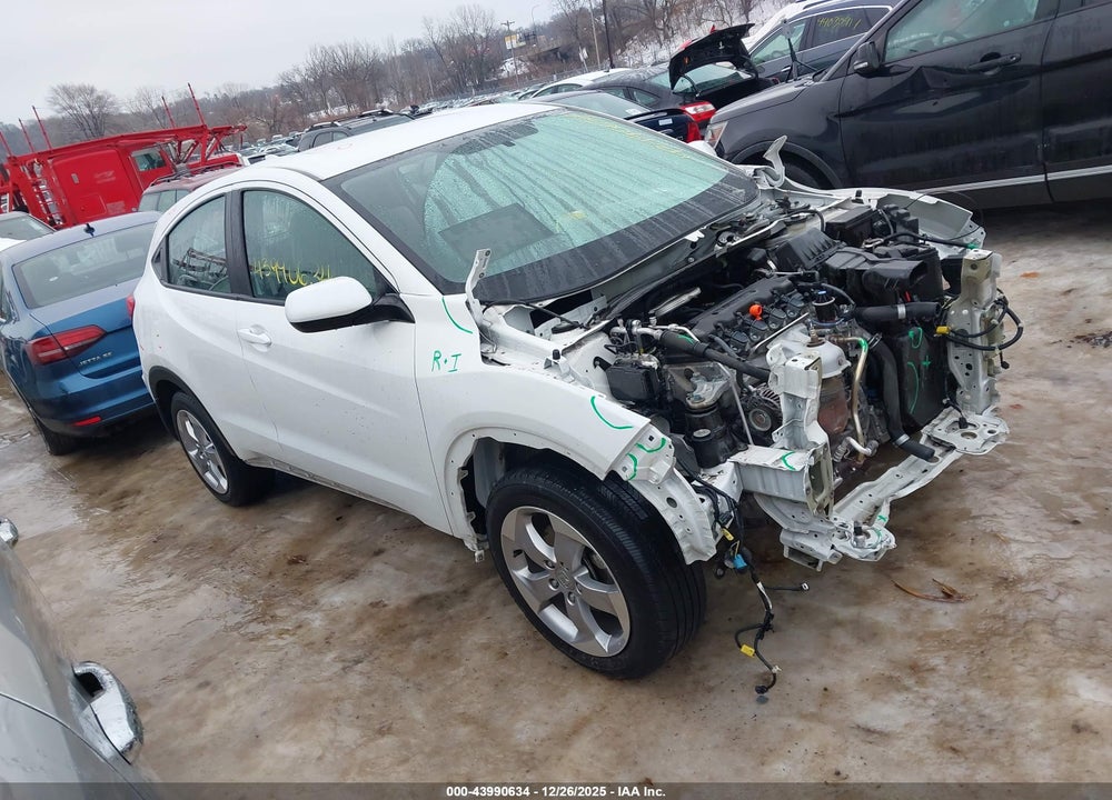 2022 HONDA HR-V AWD LX VIN: 3CZRU6H36NM740020