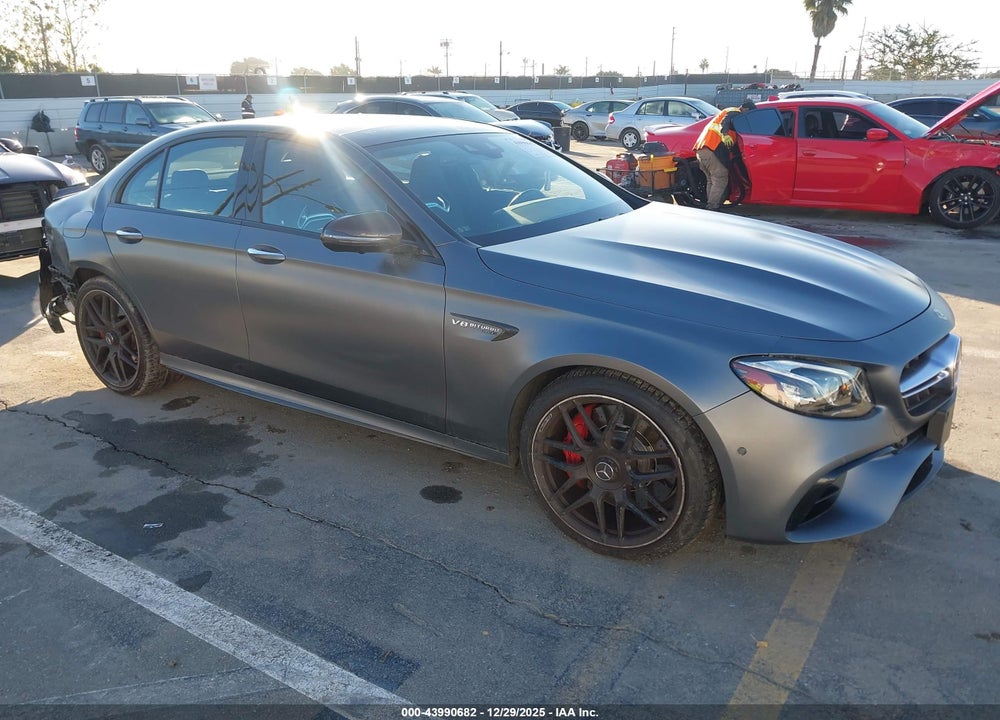 2019 MERCEDES-BENZ AMG E 63 S 4MATIC VIN: WDDZF8KBXKA608811