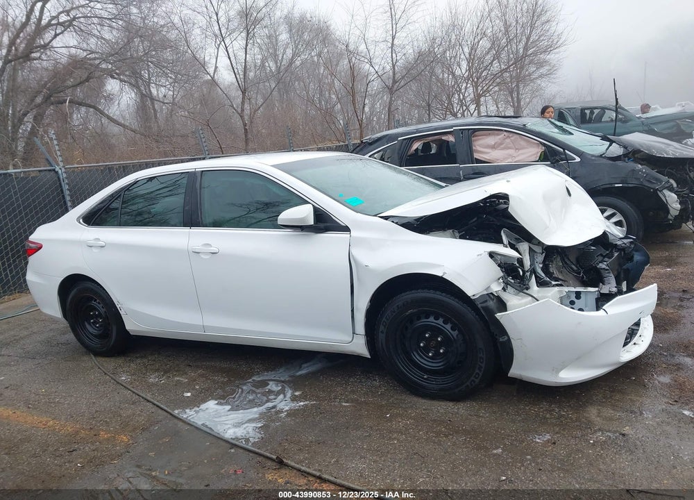 2016 TOYOTA CAMRY LE VIN: 4T1BF1FK5GU177292