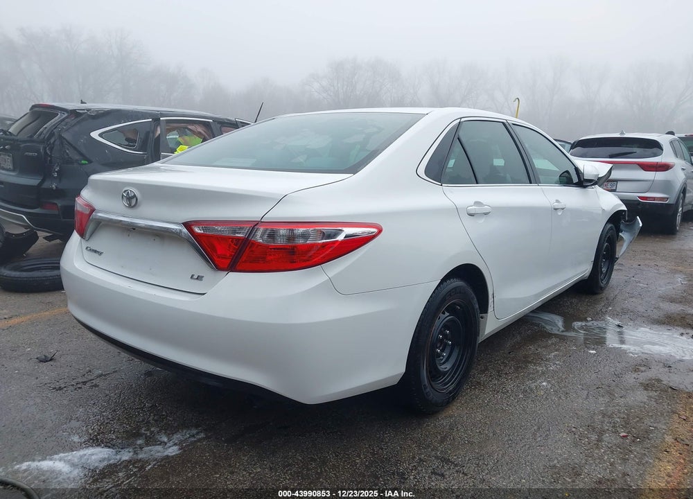 2016 TOYOTA CAMRY LE VIN: 4T1BF1FK5GU177292